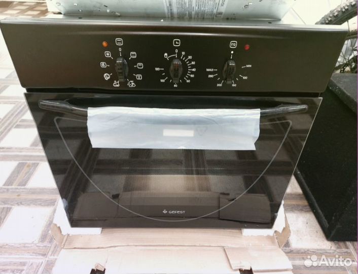 Духовой шкаф