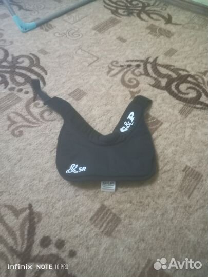 Защита шеи хоккейная детская