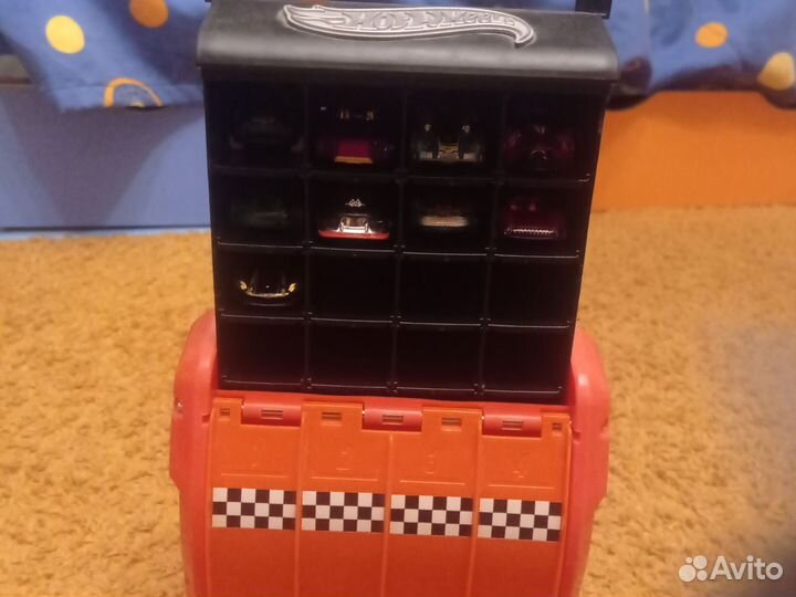 Чемодан hotwheels