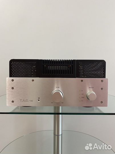 Ламповый усилительT.A.C. t-22 silver