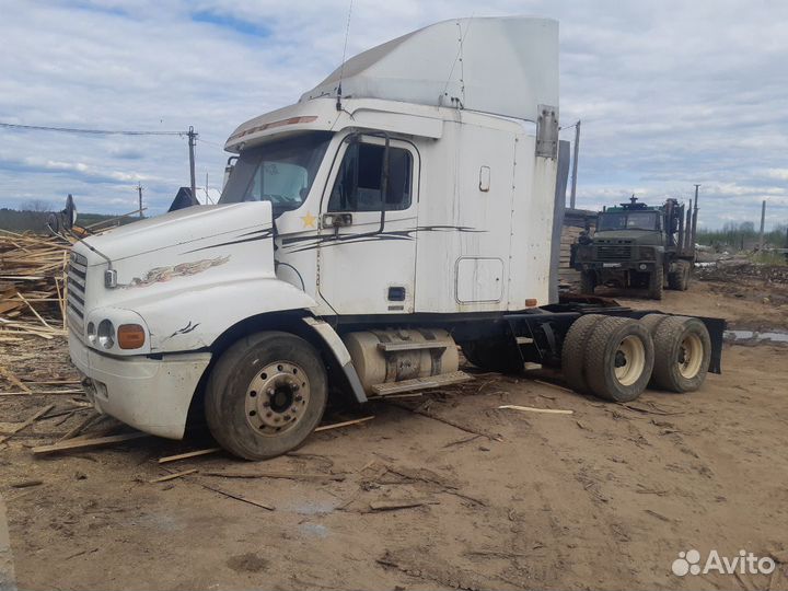 Freightliner Century, 1999