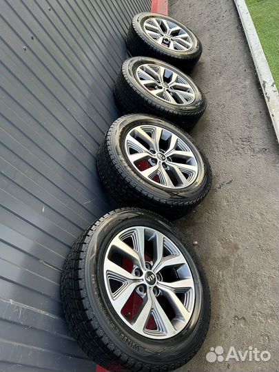 Dunlop Winter Maxx SJ8 225/60 R17 33R