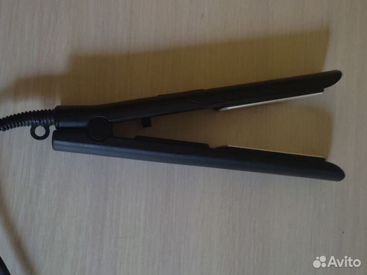 Утюжок для волос Rowenta elite model look