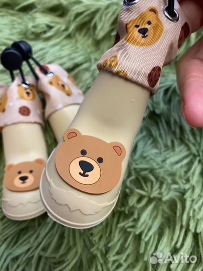 Ботинки для маленьких собак