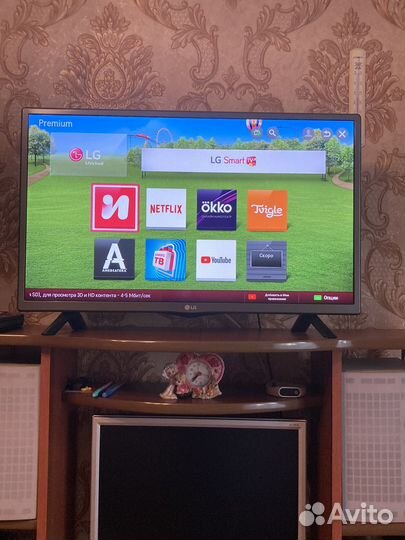 Телевизор LED 28