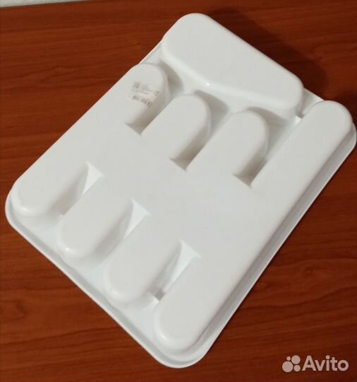 Лоток для столовых приборов