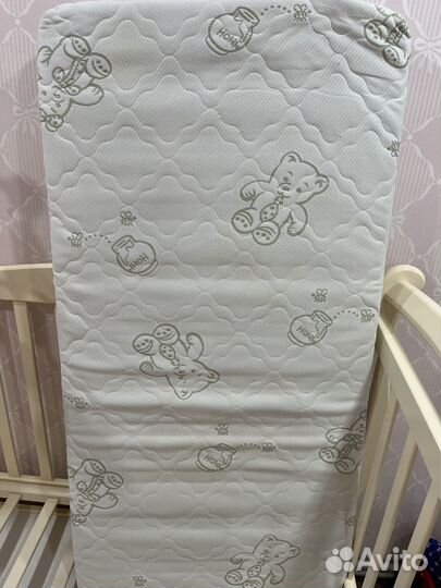 Продам детскую кроватку