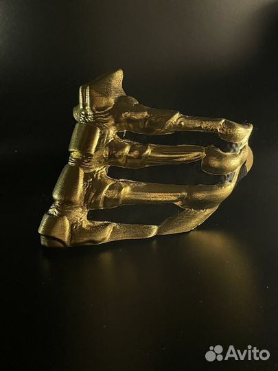 Маска Скорпиона из игры Мортал Комбат