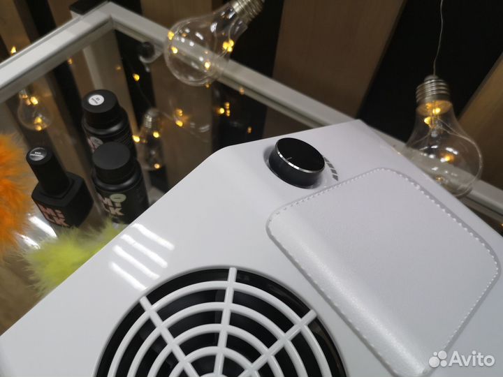 Вытяжка для маникюра