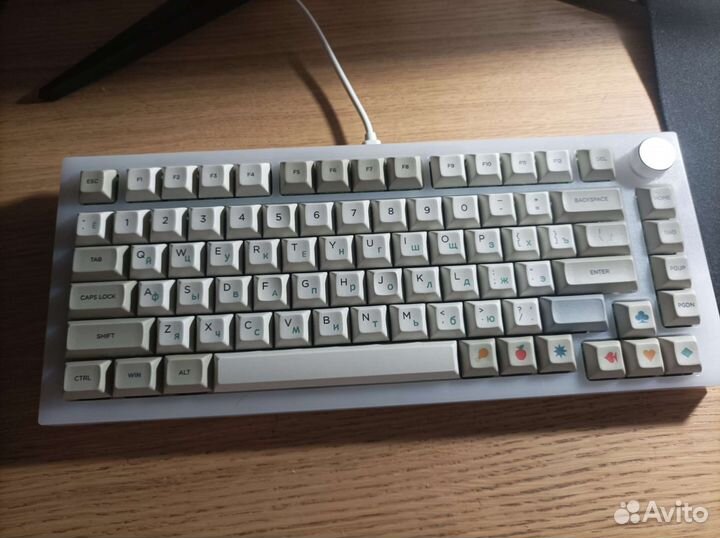 Кастомная, механическая клавиатура