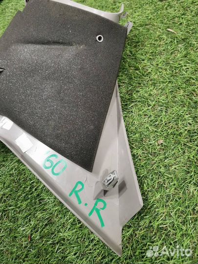 Пластик салона задний правый Volvo V60