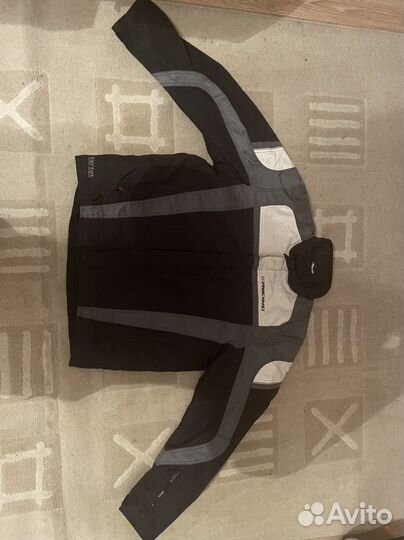 Зимний костюм для снегохода