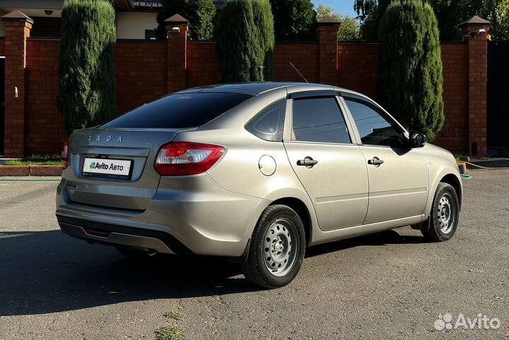 LADA Granta 1.6 МТ, 2020, 43 417 км