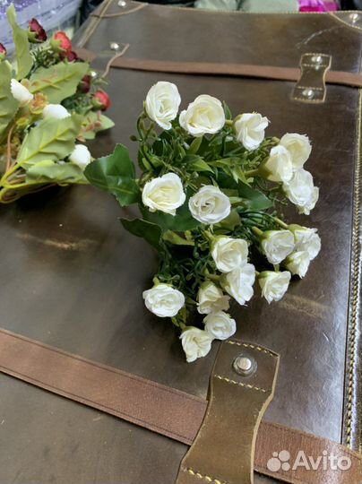 Искусственные цветы розы