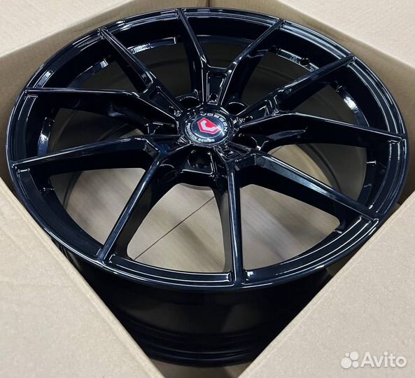 Диски на Lexus RX Лексус рх R18