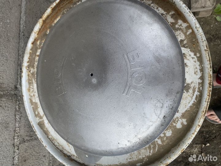 Казан чугунный