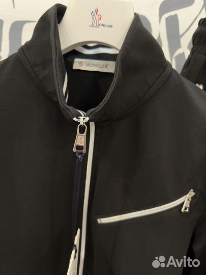 Спортивный костюм Moncler