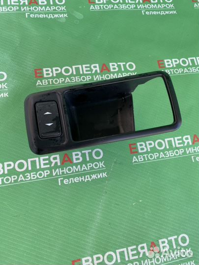 Блок стеклоподъемника перед правого Ford Focus2