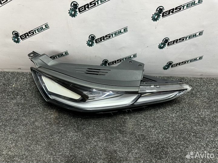 Фара дхо правая Hyundai Santa Fe 4 TM 2020