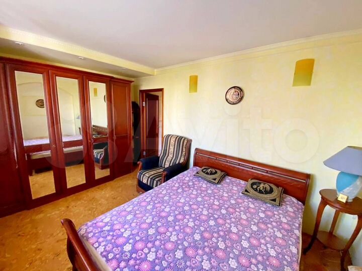 2-к. квартира, 65,2 м², 3/14 эт.