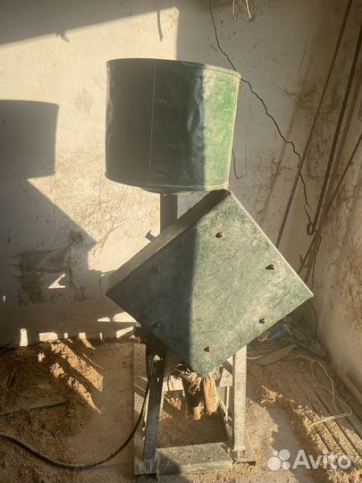 Зернодробилка бу