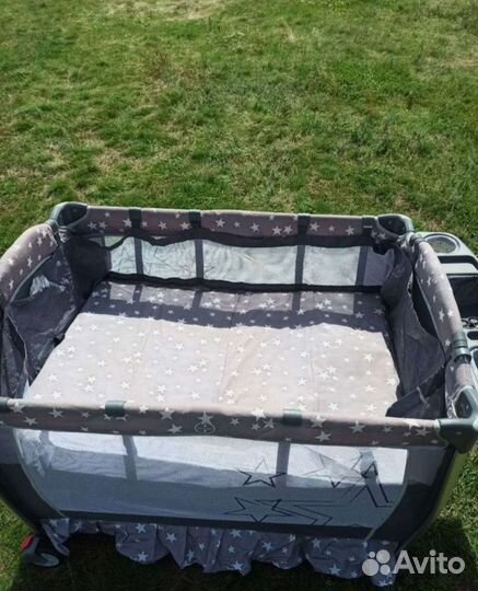 Детская кровать манеж