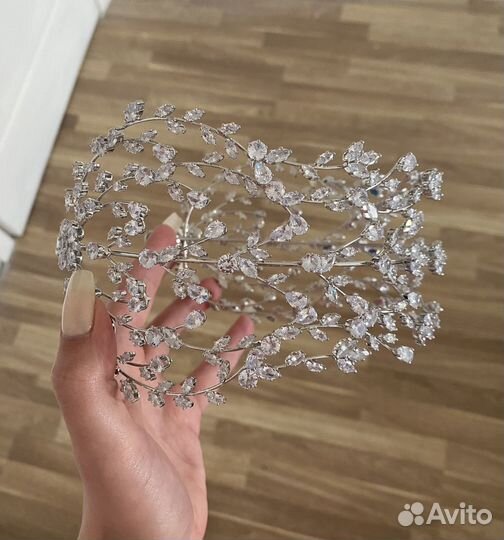 Свадебная диадема