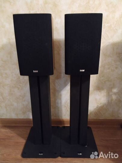 Полочная акустика B&W DM600 S3 + стойки B&W
