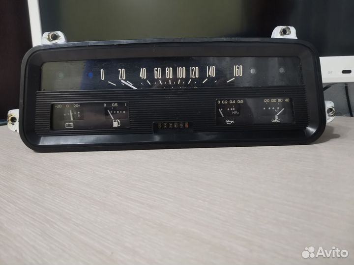 Комбинация приборов Москвич 412