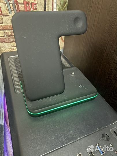 Беспроводная зарядка для телефона