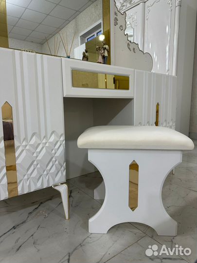 Спальня Рианна 6-ти