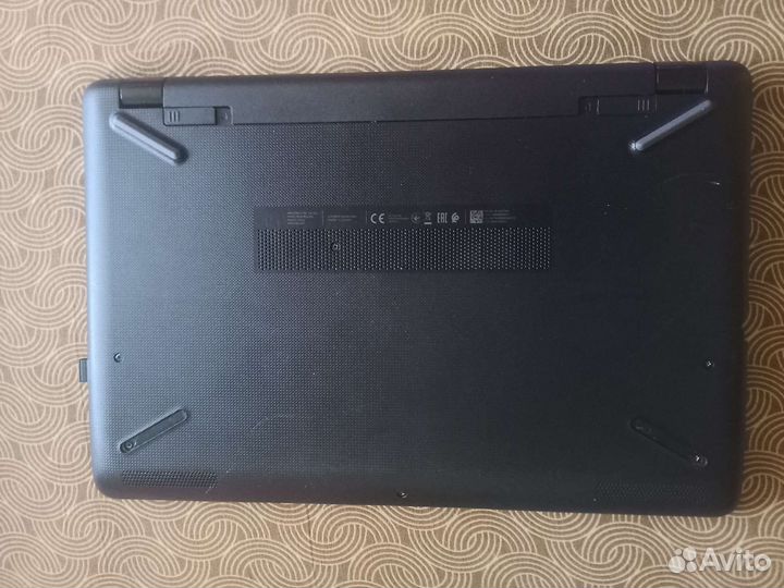 HP Laptop 15-ra0xx