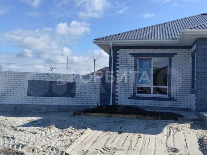 Дом 103 м² на участке 5 сот.