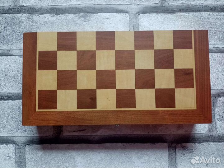 Шахматы шашки нарды 3 в 1