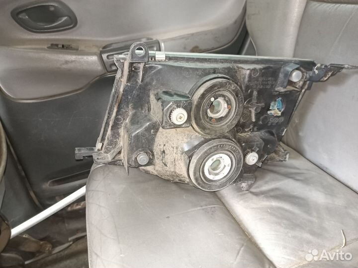 Фары land cruiser 100