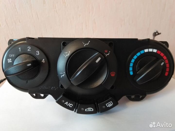 Блок управления кондиционером Шевроле Лачетти