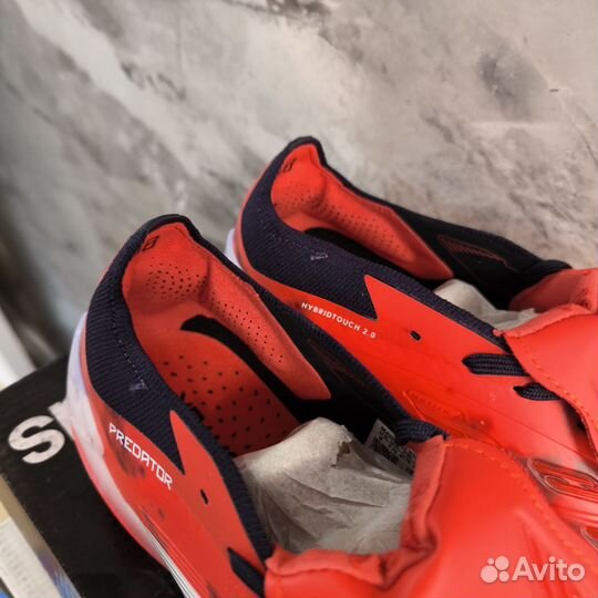 Бутсы Adidas Predator