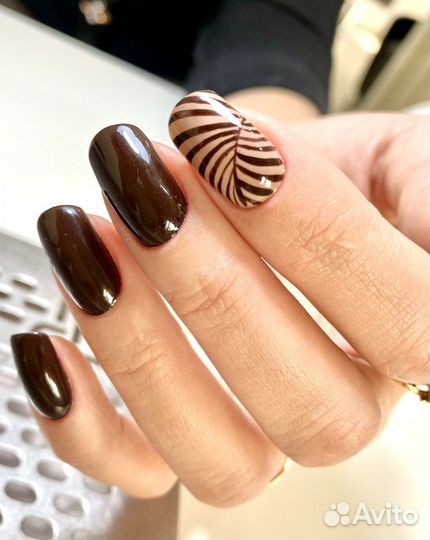 Маникюр с покрытием гель лак, наращивание ногтей