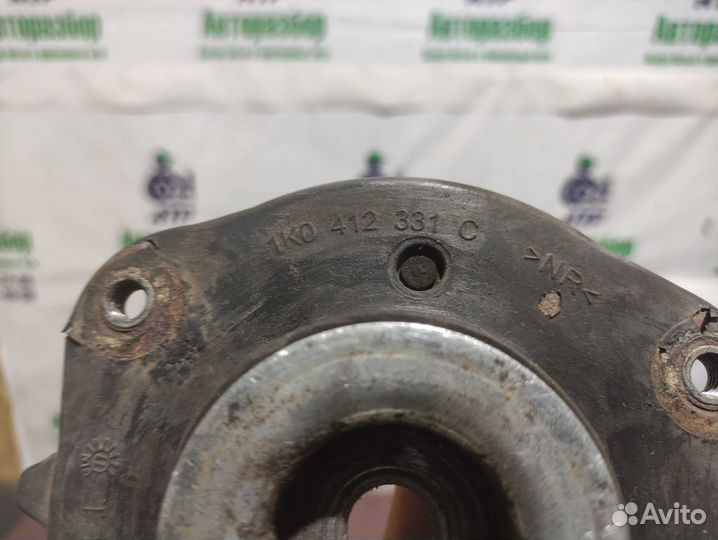 Опора амортизатора Volkswagen Passat b7