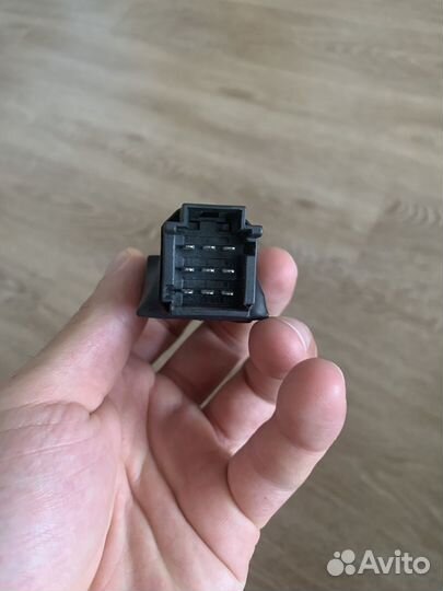 Реле поворотников нива