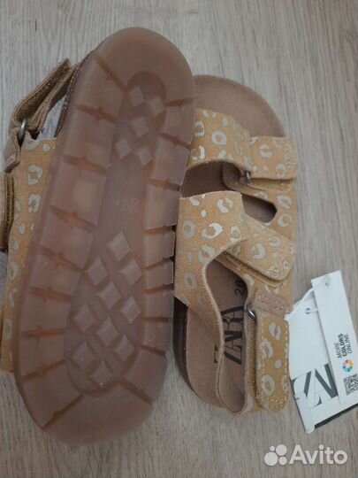 Сандалии для девочки 26 размер новые Zara
