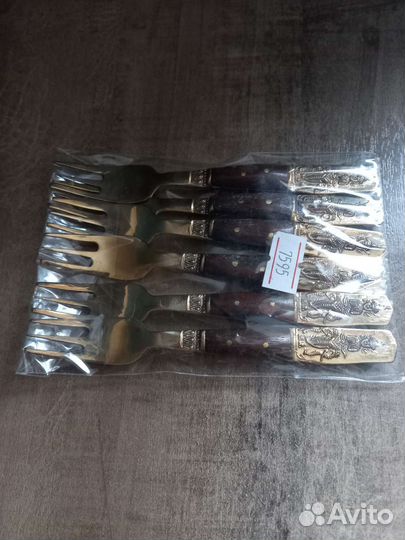 Набор десертных вилок/ложек Тайланд