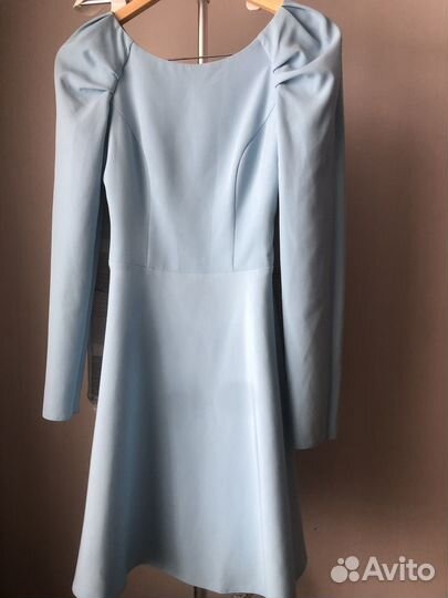 Платье мини с открытой спиной