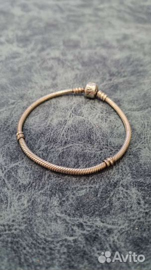 Pandora браслет с шармом