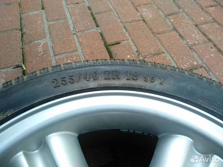 Pirelli P Zero Asimmetrico 204Z