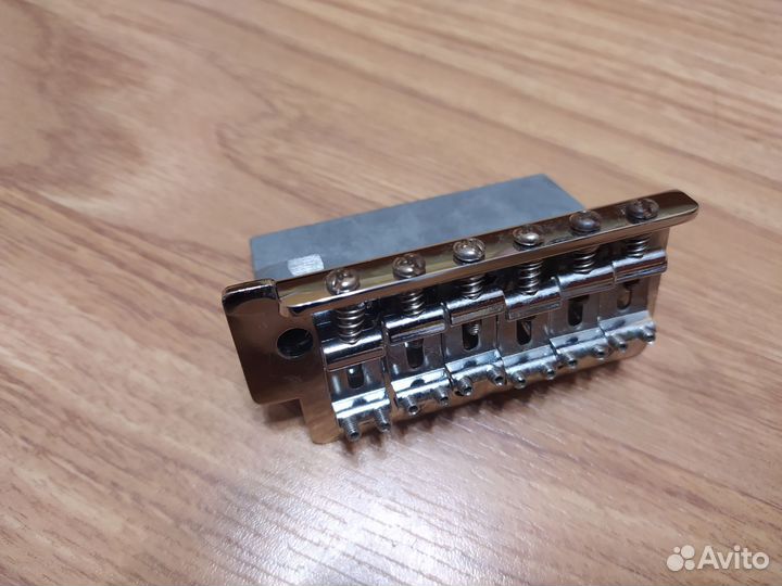 Машинка (порожек) от электрогитары