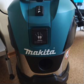 Строительный пылесос makita VC2012L