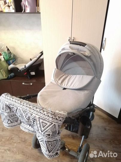 Коляска 3 в 1