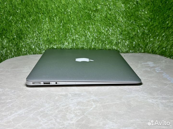 MacBook Air 13 2013 i5 256 gb