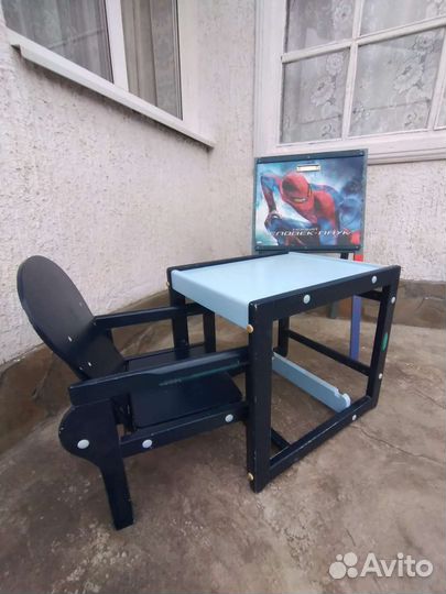 Детский стол парта